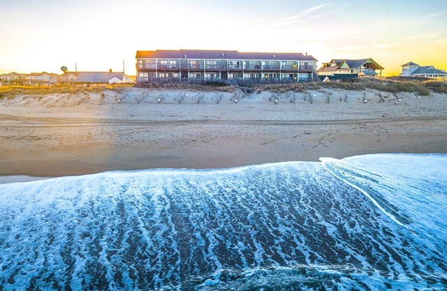SW6 Seawalk 6 * Oceanfront * Community Pool