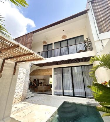 Swaha at Canggu Villa 2