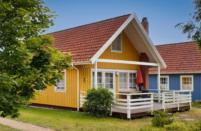 Swedish house by the lake in the Müritz National Park