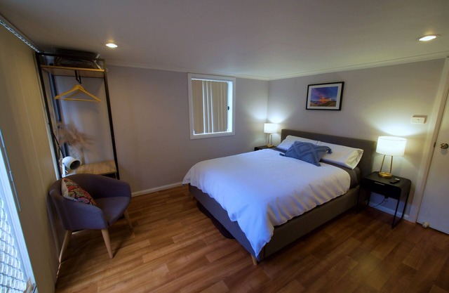 Sweet cosy one bedroom unit in Port Macquarie, 5 mins walk from Flynns Beach!