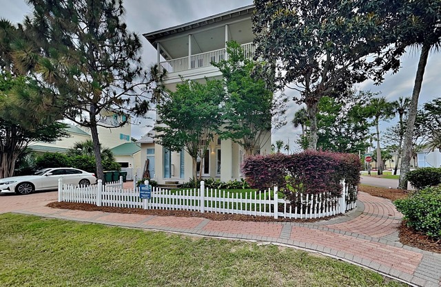 Sweet Destiny | Luxury Coastal Home, Close to Beach with Private Pool