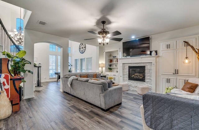 Sweet Escape Homes: Great for Large Families - Beautifully Remodeled