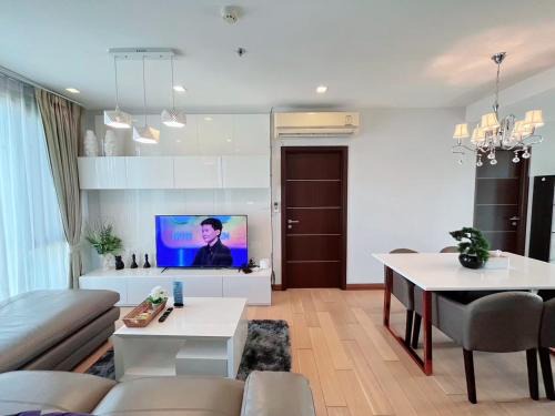 Sweet family room near Old City