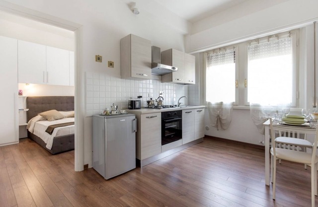 Sweet Home Marisa, bright and cozy close to Florence city center