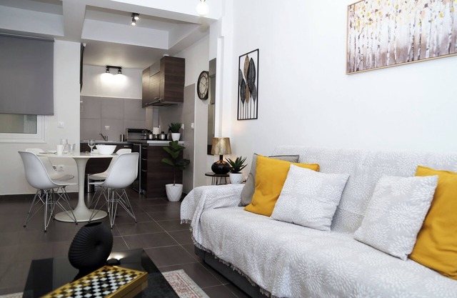 SWEET Monastiraki House 2 - modern, vibrant, refreshing