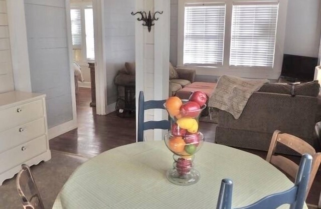 SweetChick Farmhouse, slight country feel with close city convenience.