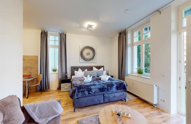 SweetHome - Business-Apartment mit Küche, Terrasse, Stellplatz