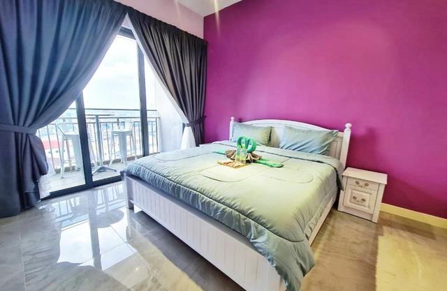 SweetLavenderLovely#SeaView#Privatebathtub#Netflix#FreeParking#OneHall&OneRoomWithBalconys#ImperioResidence
