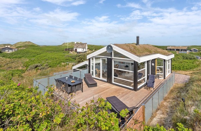"Swerting" - 230m from the sea by Interhome