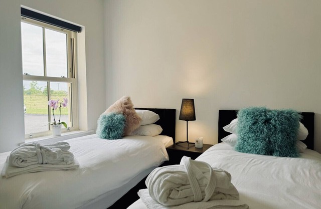 Swim Studio, spacious and corporate apartment