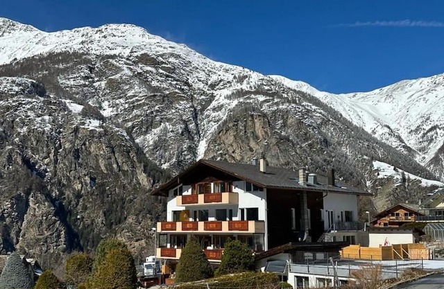 Swiss Paradise