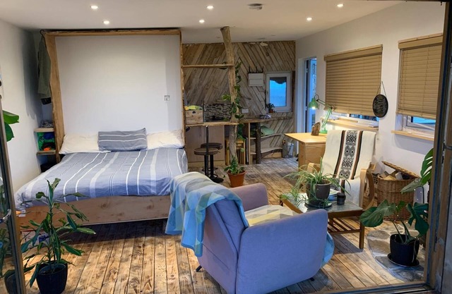 Swiss valley retreat cabin , hot tub and therapies