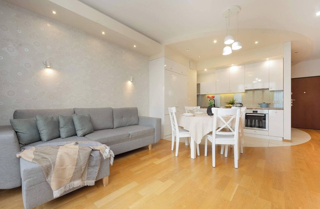 Szulborska 3 | Luxurious Apartment | Terrace