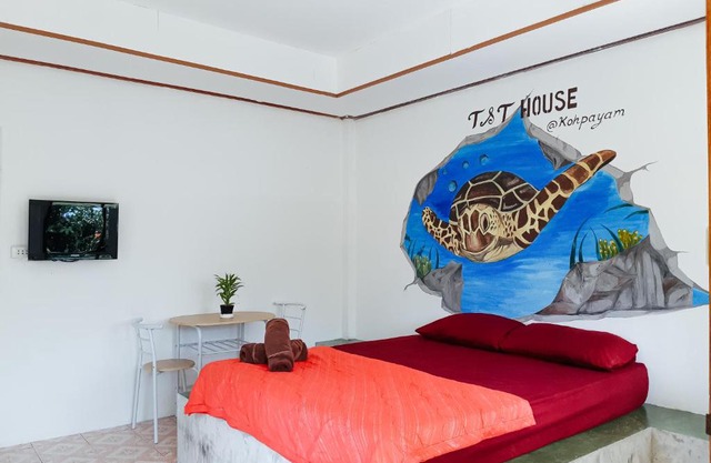 T and T house