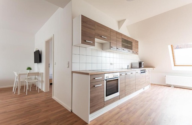 T&K Apartments - DUISBURG - AREAL GOETHE 4 Zimmer Maisonetten mit Privatparkplätzen