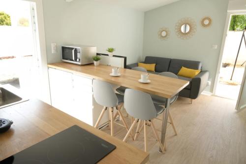 T2 - 28m2 avec cour et stationnement, wifi et linge fournis