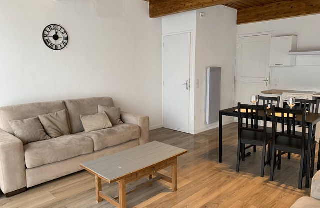 T2 apartment with garden