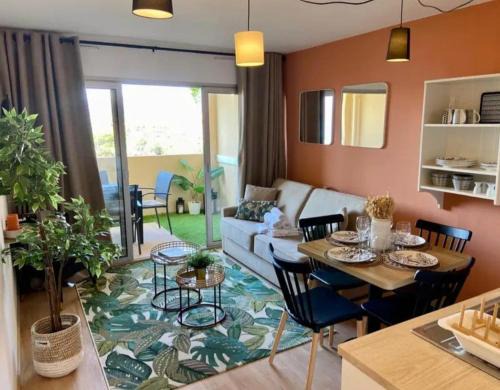 T2 Vue Mer à Cannes