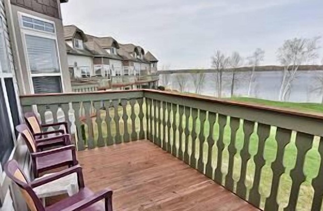 T305-2 BD/ 2 BA Beautiful condo at Tagalong Golf Resort
