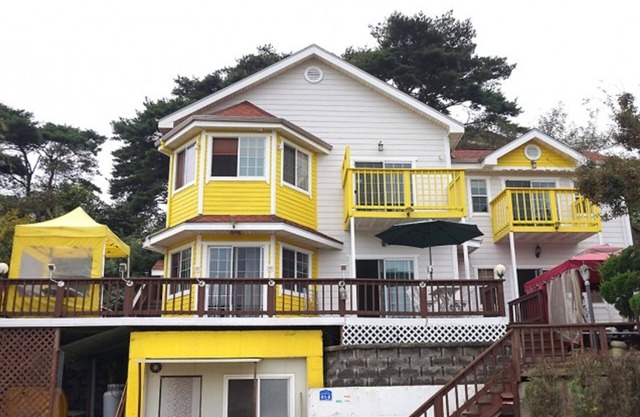 Taean Bada Soop Pension