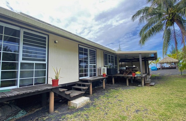 TAHITI - Taharuu Bungalow Surf Piti