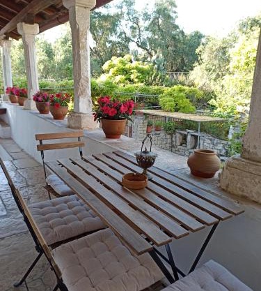 Tailors house