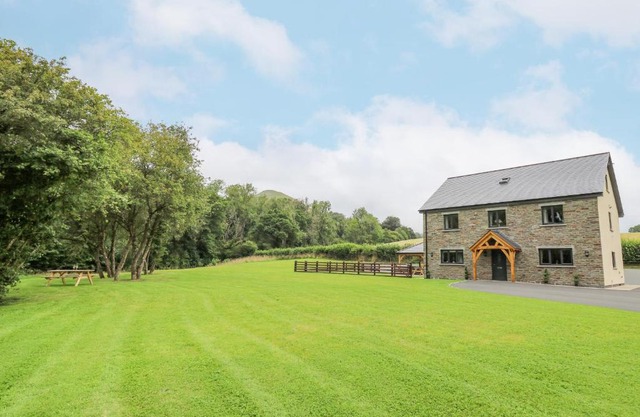 Talarddu Cottage