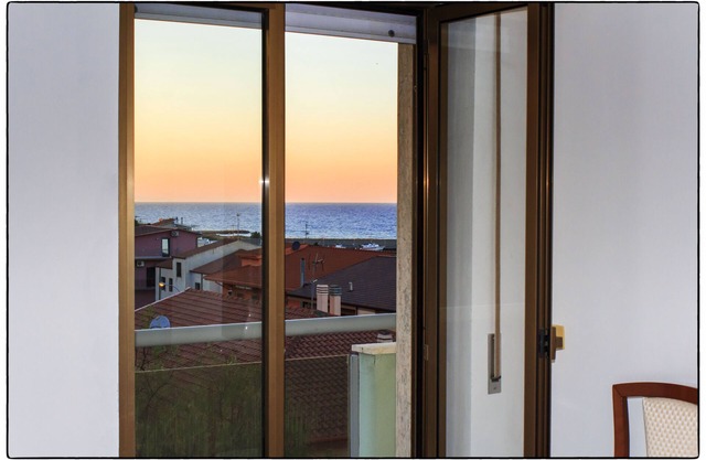 Talitha apartment just 100 meters from the sea!