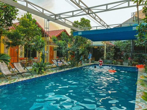 TAM COC SUNRISE HOMESTAY (VÂN VIỄN, đội 2)
