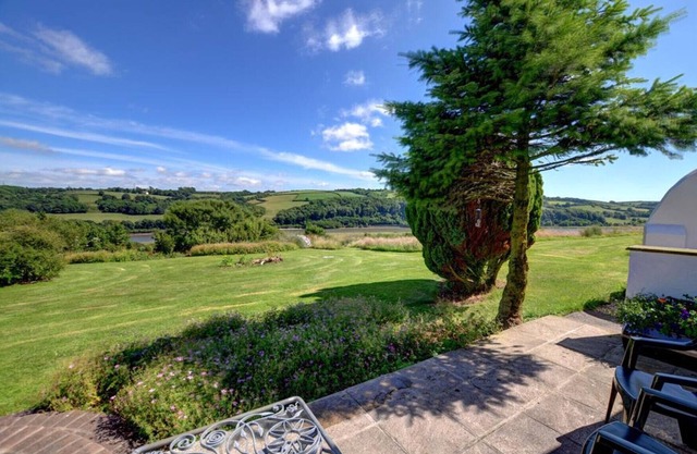 Tan y Lan Fach - One Bedroom House, Sleeps 2