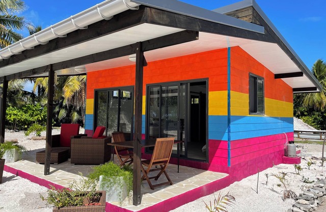 Tanahere, independent air-conditioned bungalow.