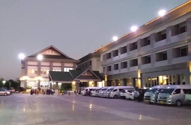 Tangerine Ville Hotel