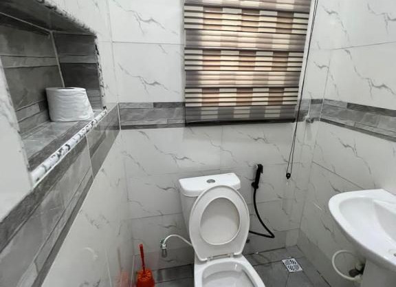 Tastefully finished 1bedroom apartment in Yaba