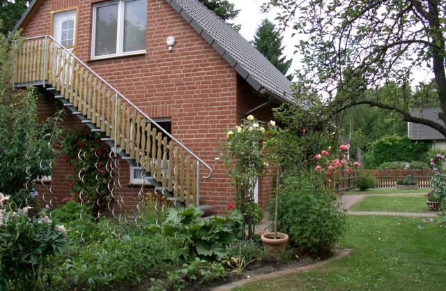 Tastefully furnished apartments with a well-kept garden