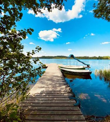 Tatarak domki na mazurach - apartament na piętrze nad jeziorem