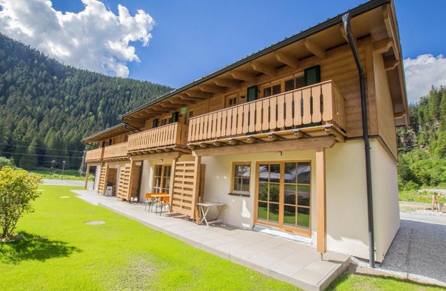 Tauerndorf Enzingerboden Ski in&out - Steinbock Lodges
