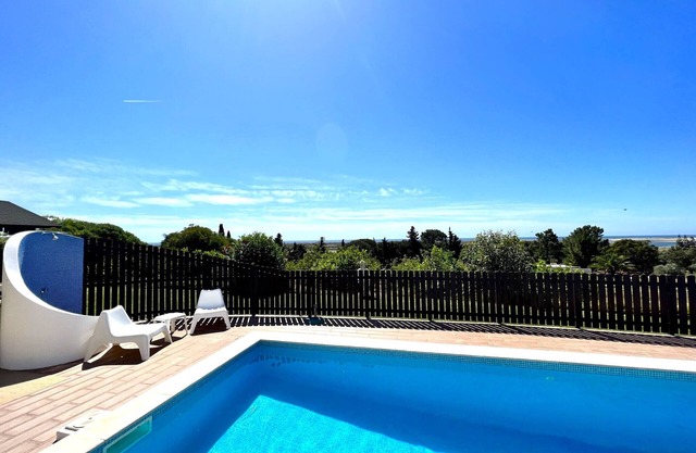 TAVIRA VILA FORMOSA 5 WITH POOL by HOMING