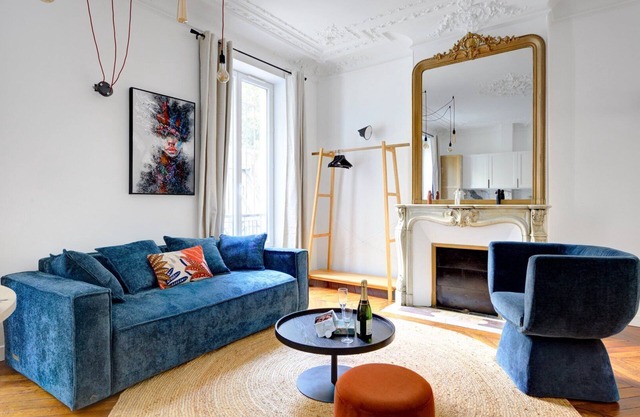 TBS 125 - Elegant and luxurious apartment