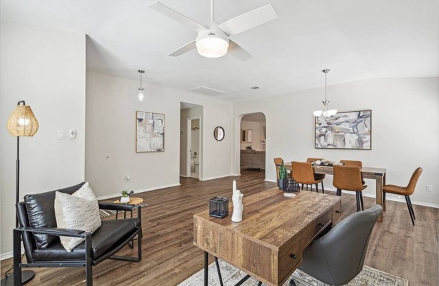 TCH - Spacious 4bd/2ba home in Sachse with Office