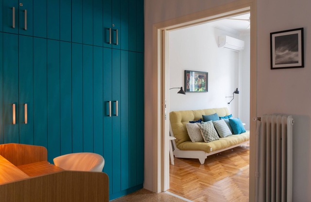 Teal Blue 1BR under the Acropolis by JJ Hospitality-