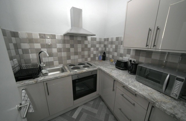 Telford - Apartment - Sleeps 5