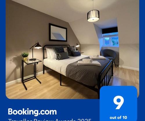 Telford Townhouse with Parking and Garden