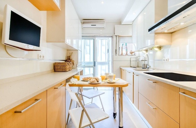 Telheiras Comfortable Stay