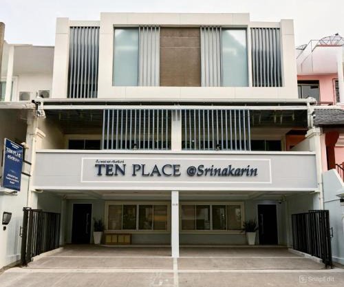 Ten Place at Srinakarin
