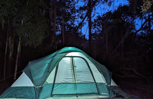 Tent site with Electricity & Bathroom