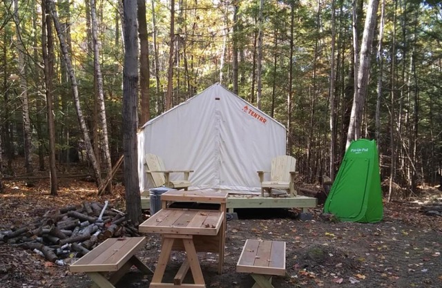Tentrr Signature Site - Deerwander Camp B