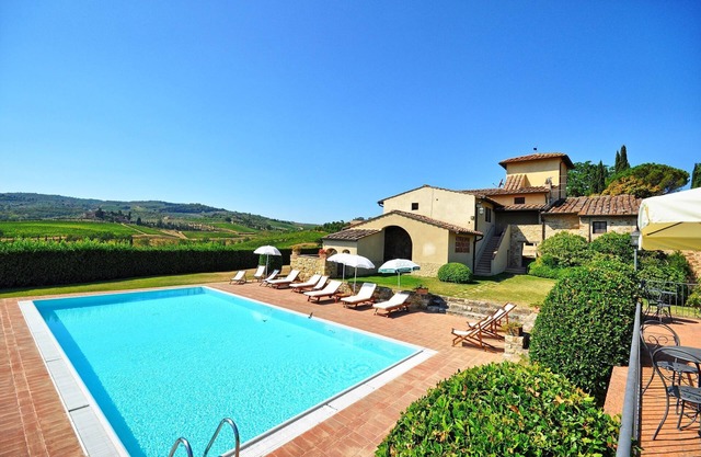 Tenuta 3 - Apartment with swimming pool
