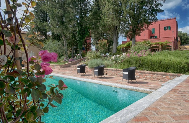 Tenuta Cambiano - Villa with private swimming pool