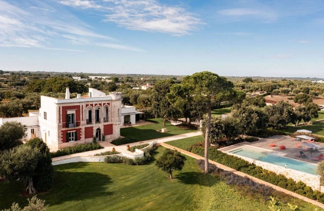 Tenuta Castione - Luxury tenuta with private pool, 6 bedrooms and gym