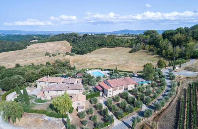 Tenuta Decimo - Il Borgo Di Mariano